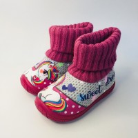 PUCHITOS ZAPATILLAS DE CASA BAMBI Y CALCETIN CARMIN PUCHITOS ZAPATILLAS DE CASA BAMBI Y CALCETIN CARMIN