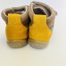 Zapy botas con velcro taupe mostaza Zapy botas con velcro taupe mostaza