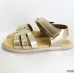 Sandalias barefoot Andanines doradas para niña