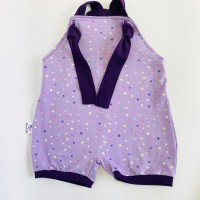Peto pelele Aran para bebe lila con estrellas Peto pelele Aran para bebe lila con estrellas
