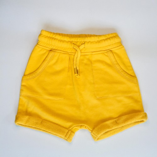 PANTALONES CORTOS AMARILLO PANTALONES CORTOS AMARILLO